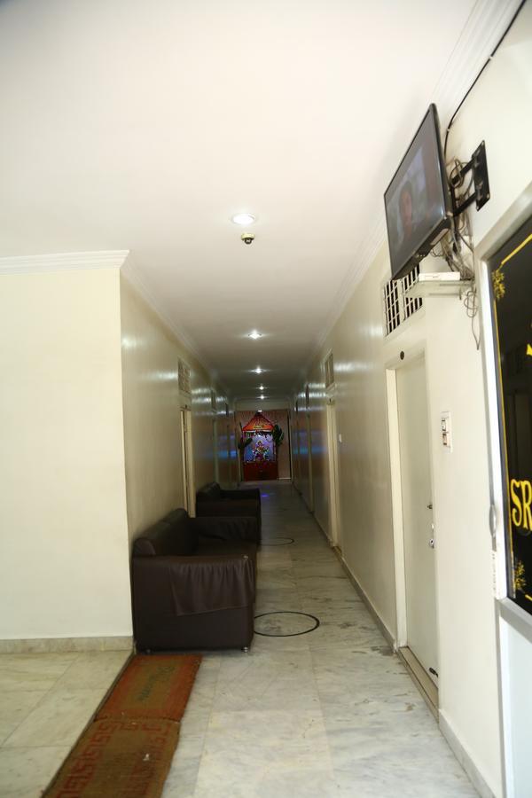 Sri Sai Krishna Deluxe Lodge Hyderabad Exterior foto